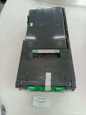 کاست بازیافت پول نقد دوگانه هیتاچی UR-T با شمارش خودکار اسکناس و ظرفیت نقدی بالا برای دستگاه خودپرداز SR7500